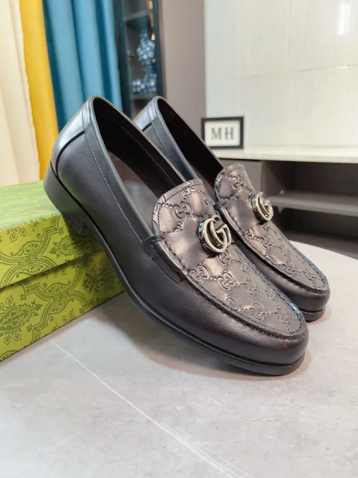 Men's shoes 💰500🌹🌹Niuli [GUCCI Gucci] A new style of formal men's leather shoes is coming~ The original quality upper is made of patent leather imported from Italy, the leather is soft and delicate, comfortable and soft first-layer cowhide lining, rubber wear-resistant outsole, the shoe shape is dignified and domineering, and the luxury charm cannot be concealed! The natural and free nouveau riche leads the trend. Code number: 38-44